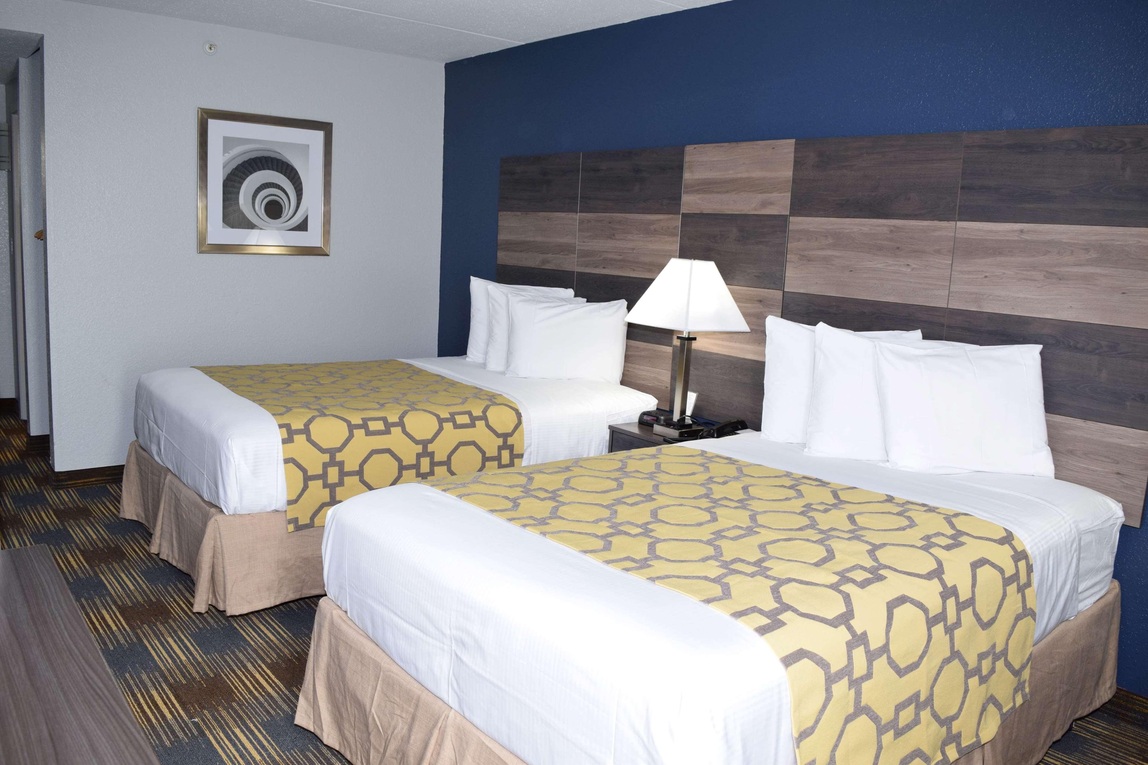 Hotel Baymont By Wyndham - Chicago - Addison - O'Hare Exterior foto